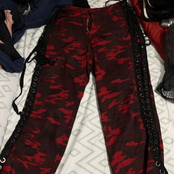 Camo pants, side ties - Picture 1 of 3